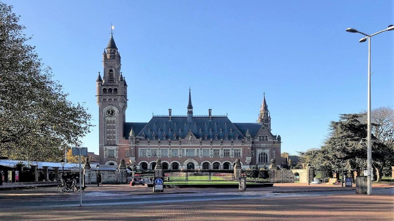 B&B Ereprijs Den Haag Bagian luar foto