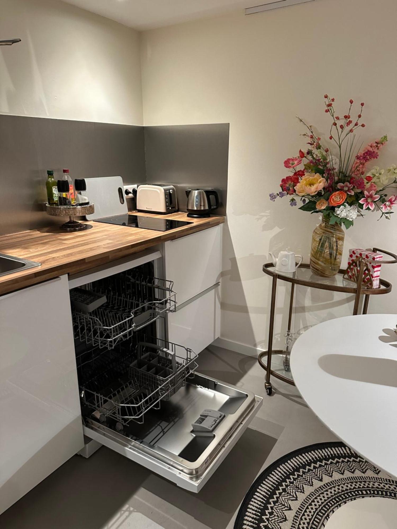 B&B Ereprijs Den Haag Bagian luar foto