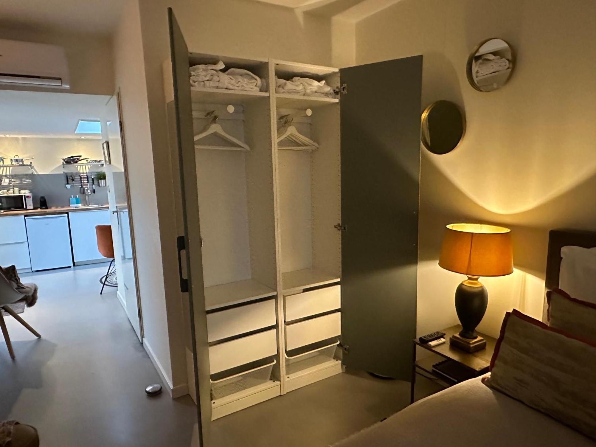 B&B Ereprijs Den Haag Bagian luar foto